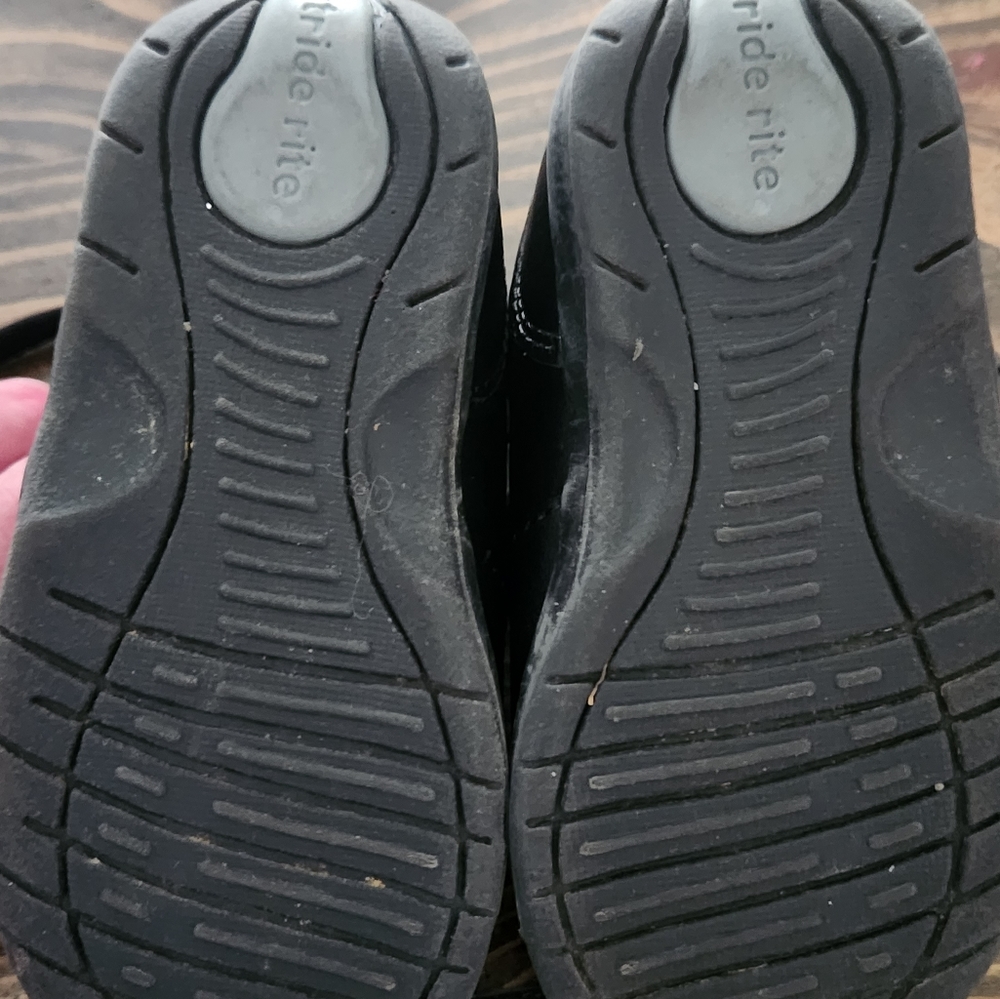 Stride rite shoes - Picture 4 of 6